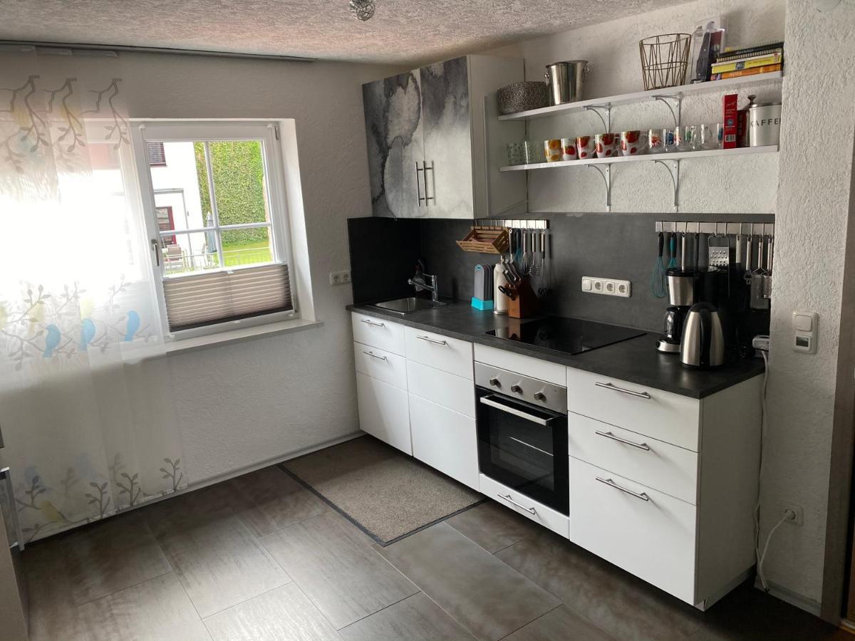 Ferienwohnung An Der Romantischen Salzachschleife Naehe Salzburg Laufen Exterior photo